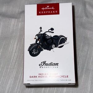 Hallmark keepsake Ornament Indian Chief Dark Horse Motorcycle